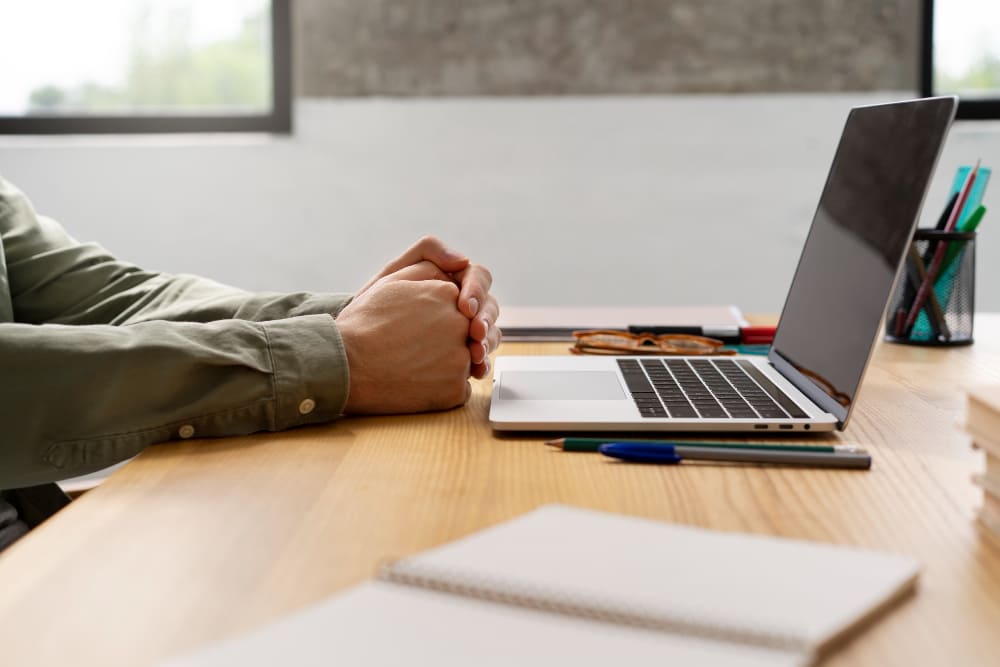 Imagem de capa de How to Get Your First Job With No Experience