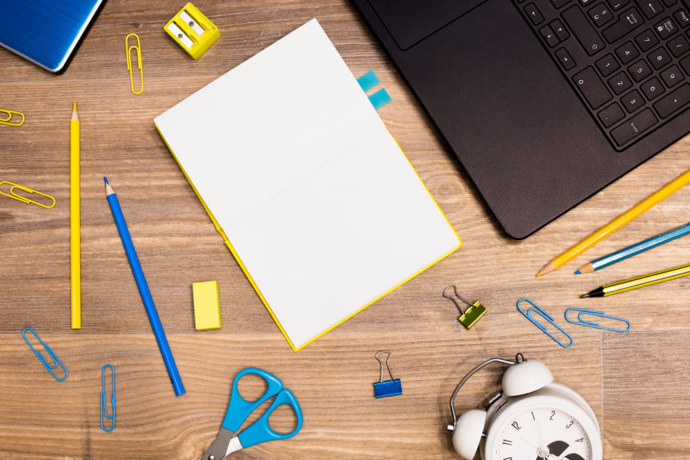 Imagem de capa de Empleos TI: software y datos - Guía completa