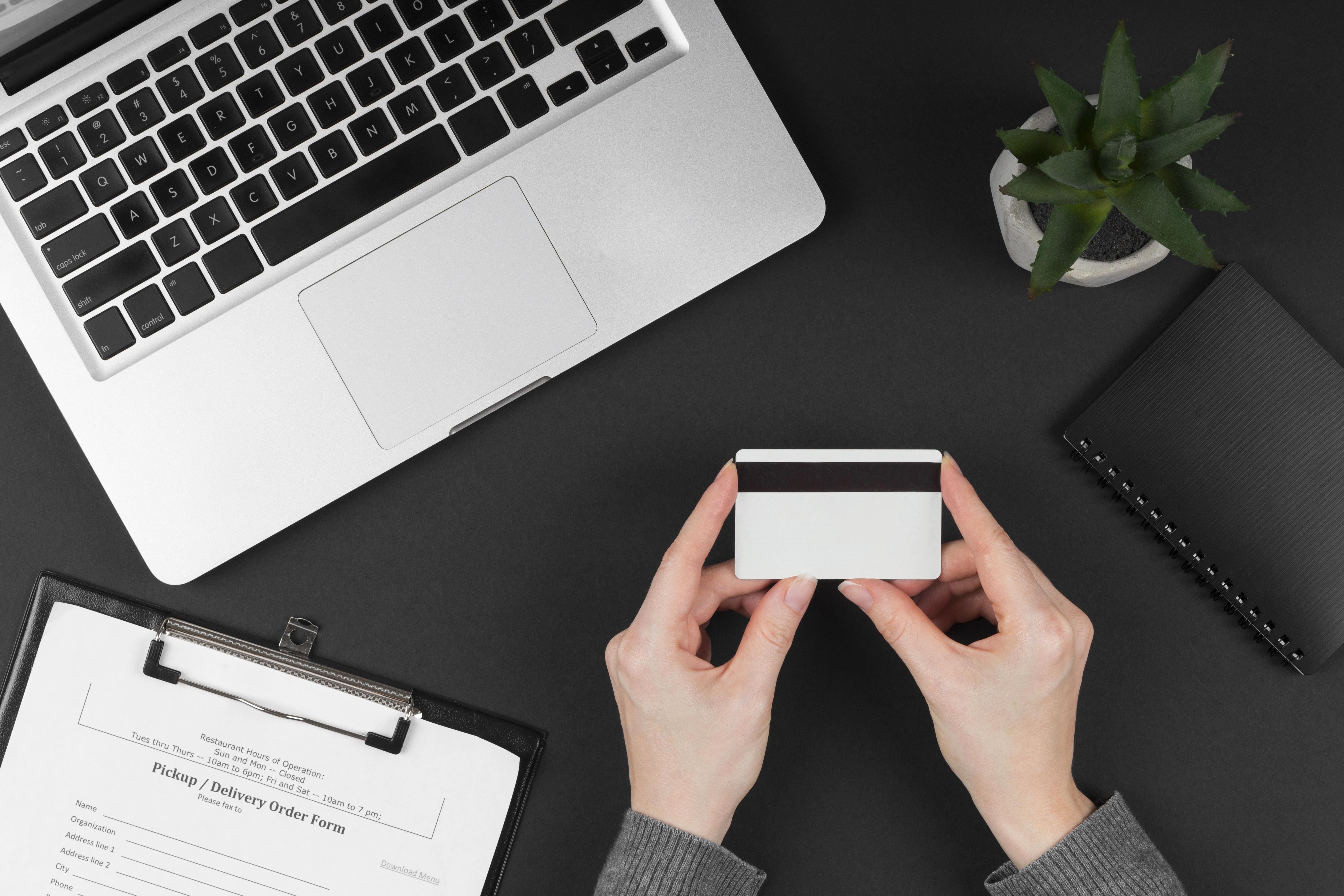 Imagem de capa de How Card Innovation Is Redefining Global Commerce
