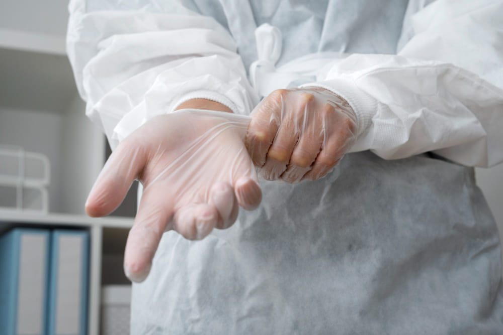Imagem de capa de Healthcare Roles: Nurses & Midwives Needed Urgently