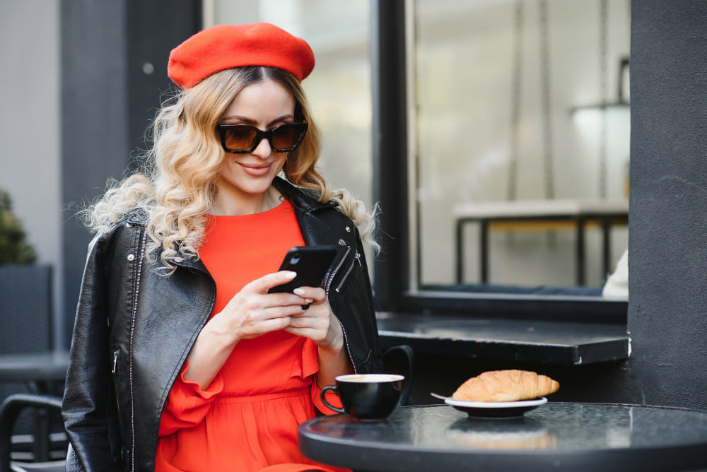 Titelbild von Woofi Mobile Unlimited eSIM für nahtlose internationale Nutzung